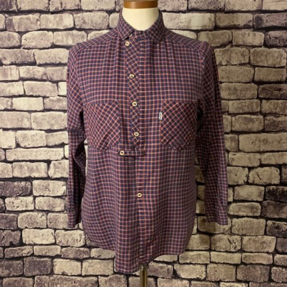 Levi Strauss & Co. Vintage Flannel Button Down Size M